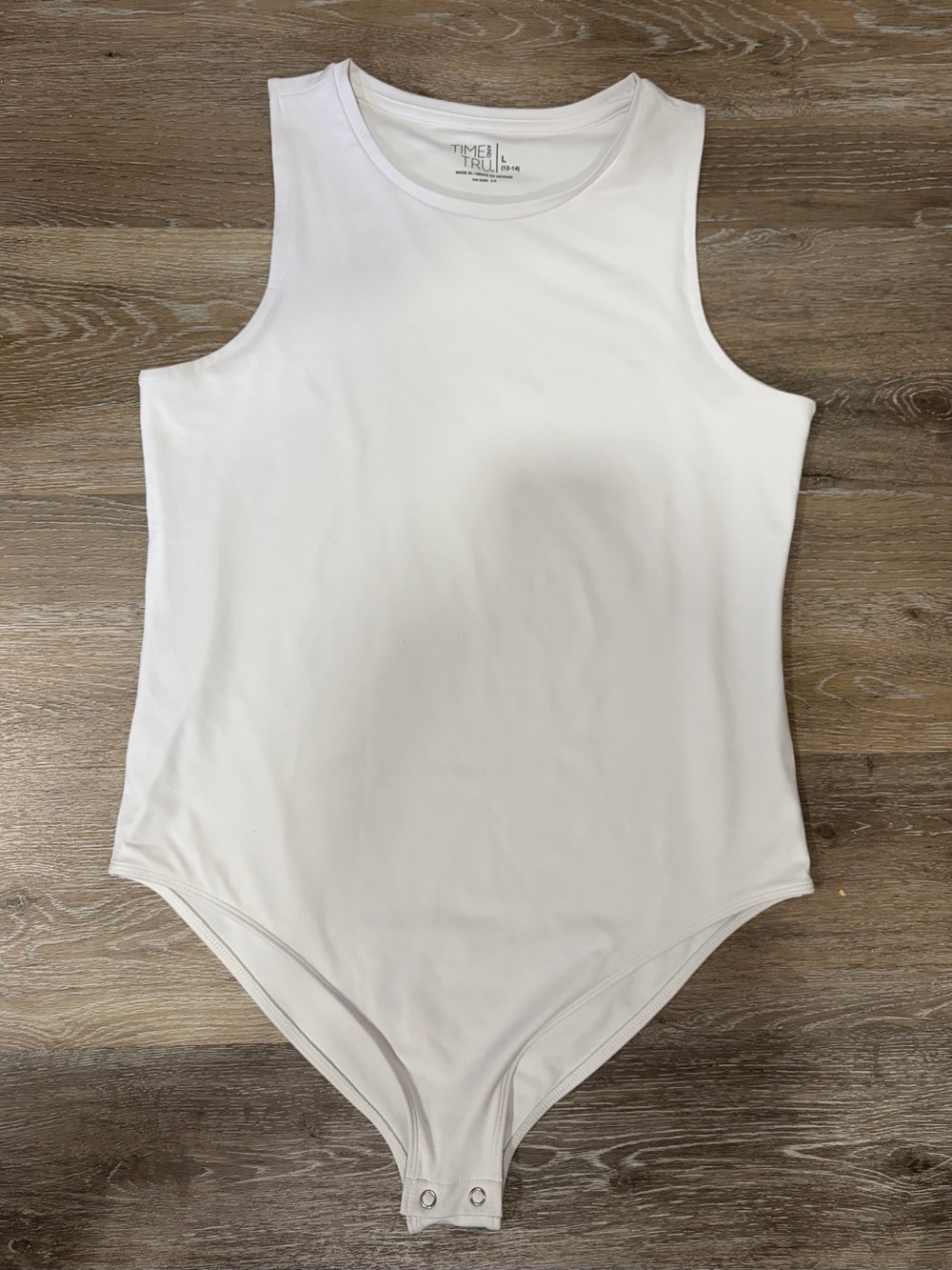 Time and Tru White Sleeveless Bodysuit with Crew Neck